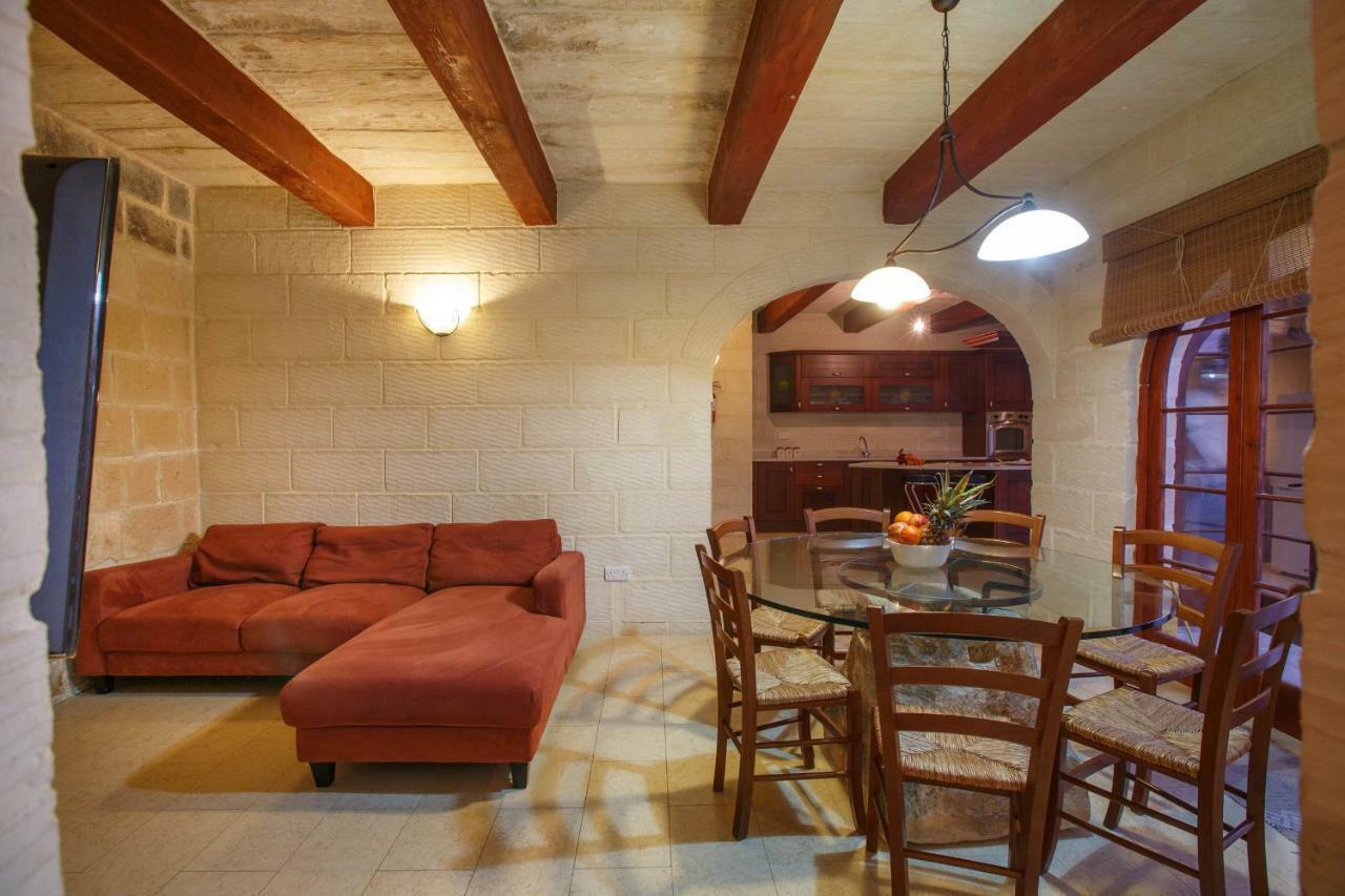 Il-Palma Holiday Farmhouse With Sunny Private Pool In Island Of Gozo Għarb Exterior foto