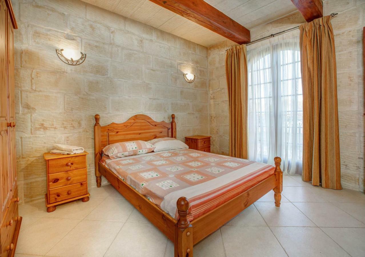 Il-Palma Holiday Farmhouse With Sunny Private Pool In Island Of Gozo Għarb Exterior foto