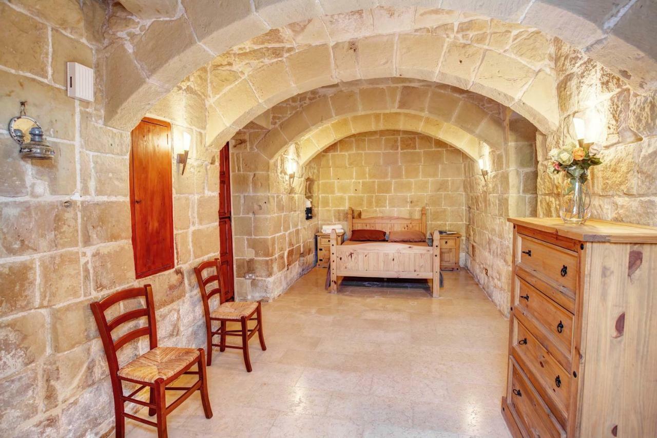 Il-Palma Holiday Farmhouse With Sunny Private Pool In Island Of Gozo Għarb Exterior foto
