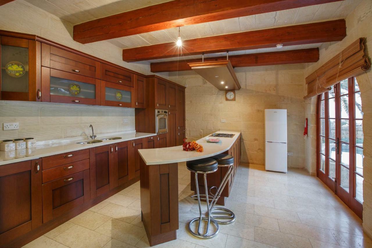 Il-Palma Holiday Farmhouse With Sunny Private Pool In Island Of Gozo Għarb Exterior foto