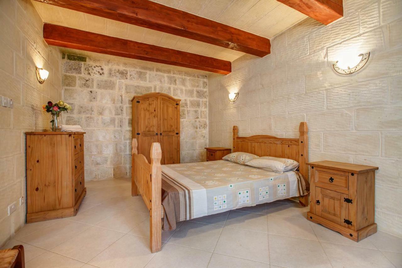 Il-Palma Holiday Farmhouse With Sunny Private Pool In Island Of Gozo Għarb Exterior foto